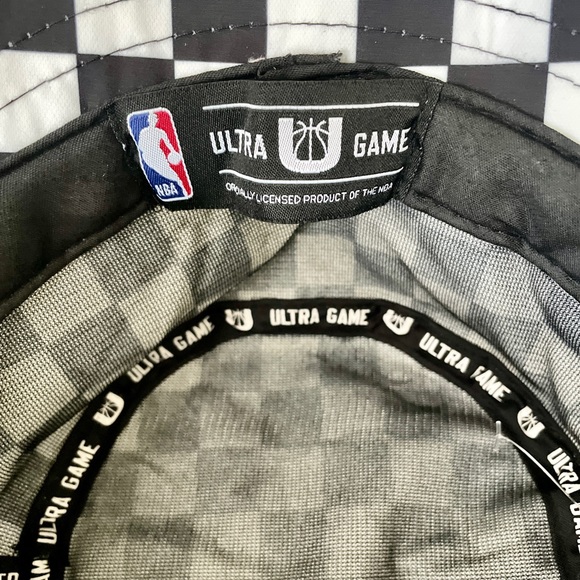 Chicago Bulls Basketball White Checkered Bucket Hat - Picture 7 of 7